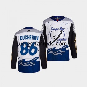 Herren Tampa Bay Lightning Eishockey Trikot Nikita Kucherov 86 Adidas 2022 Reverse Retro Weiß Authentic